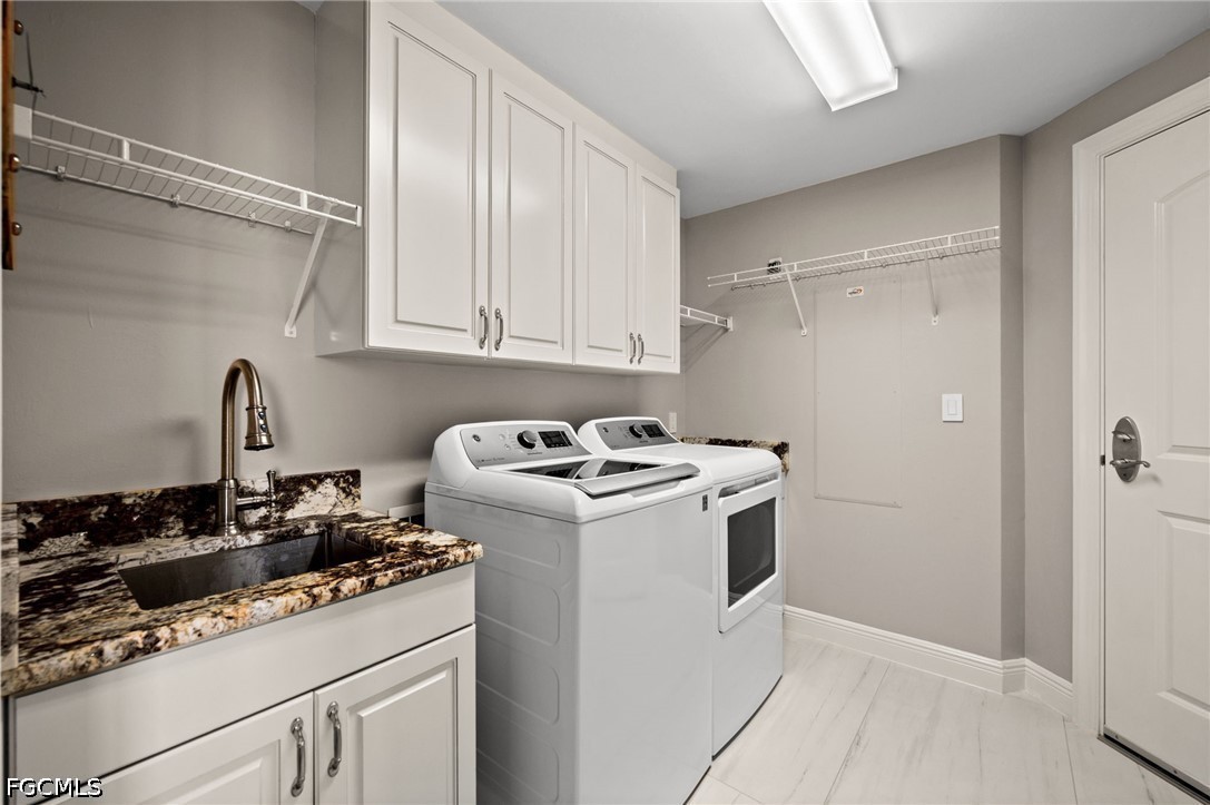 2090 W First ST G807