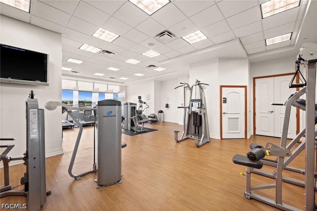 2090 W First ST G807