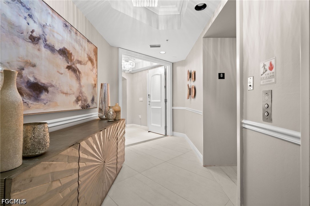 2090 W First ST G807