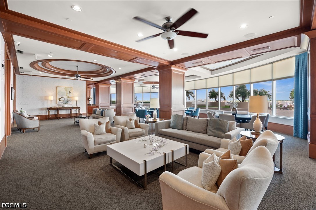 2090 W First ST G807