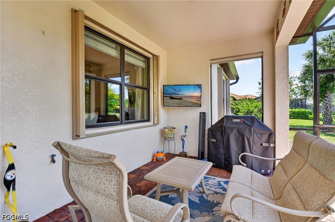 11813 Darcy PL