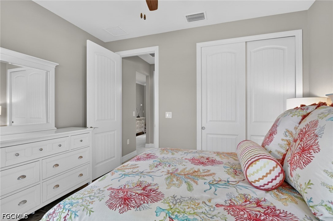 11813 Darcy PL