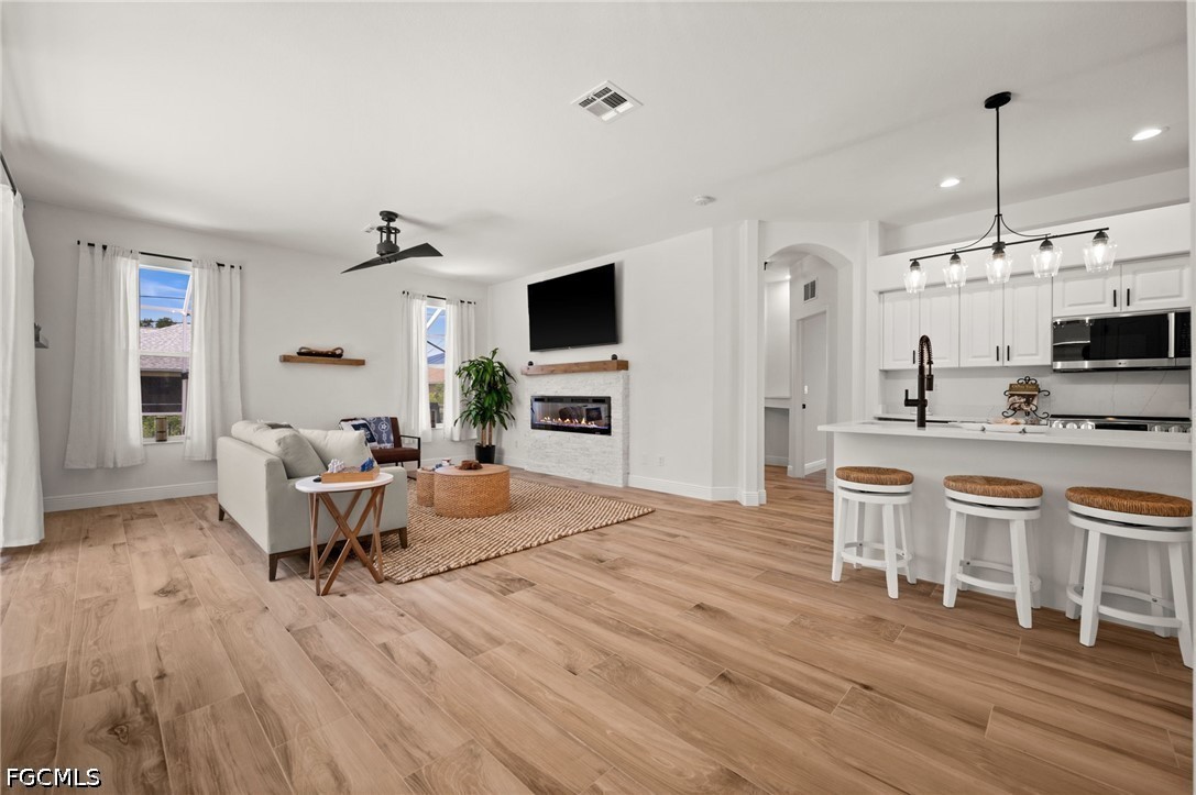 1820 SW 29th TER