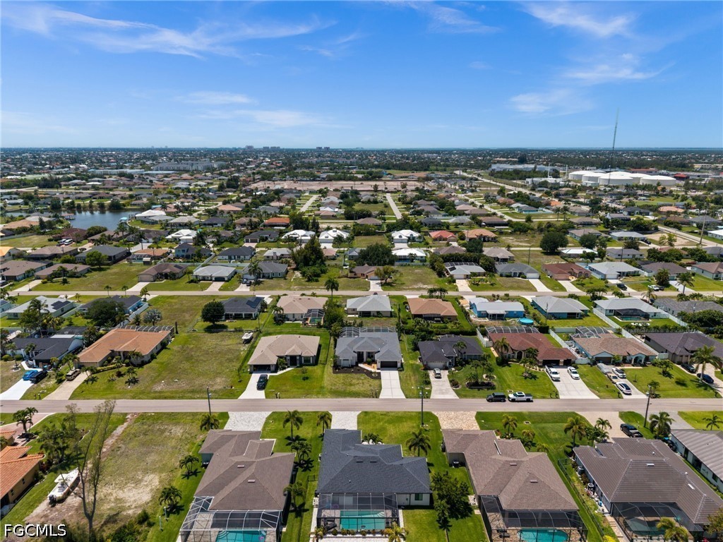 1820 SW 29th TER