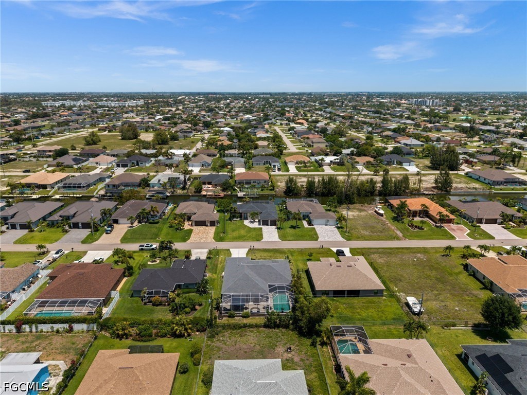 1820 SW 29th TER