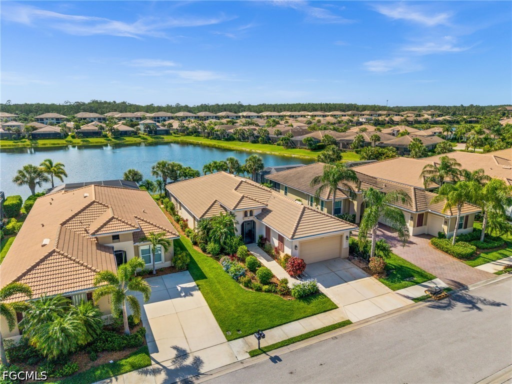 11507 Giulia DR