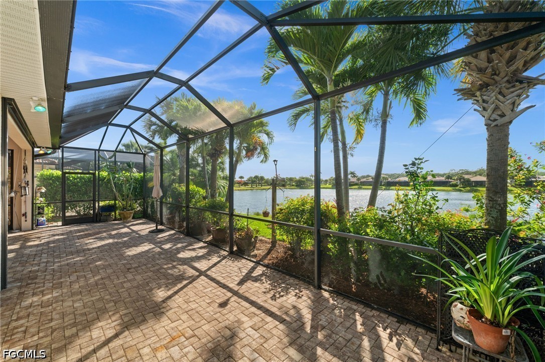 11507 Giulia DR