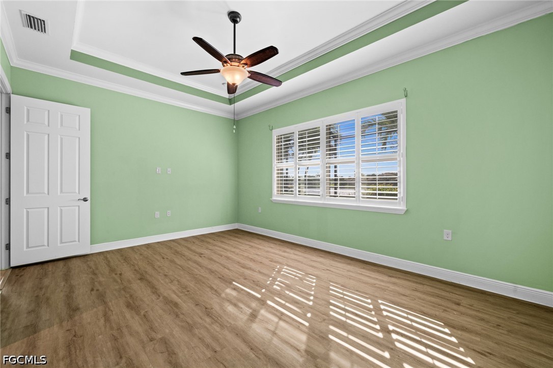 11507 Giulia DR
