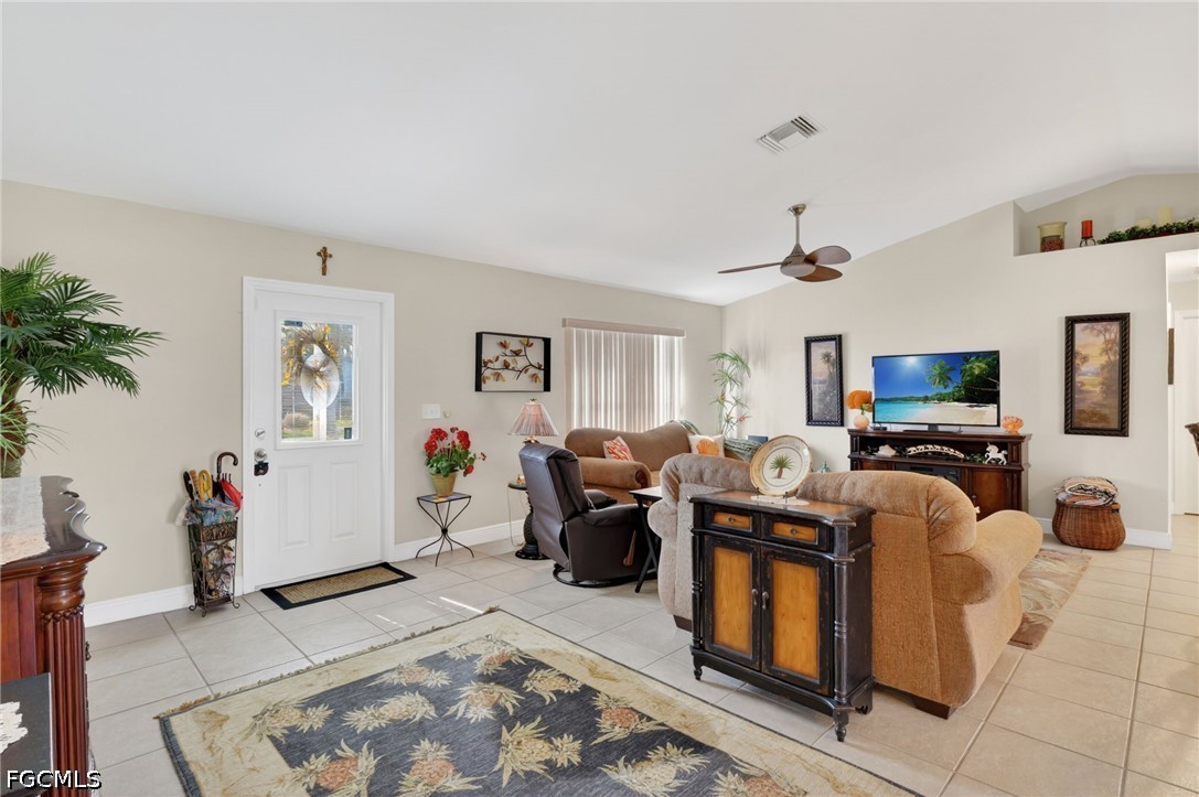 3820 SW 20th AVE