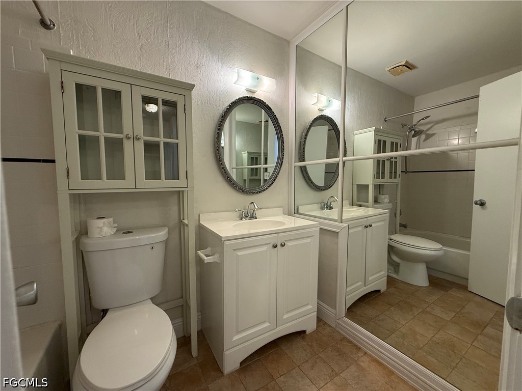 3257 Prince Edward Island CIR 3