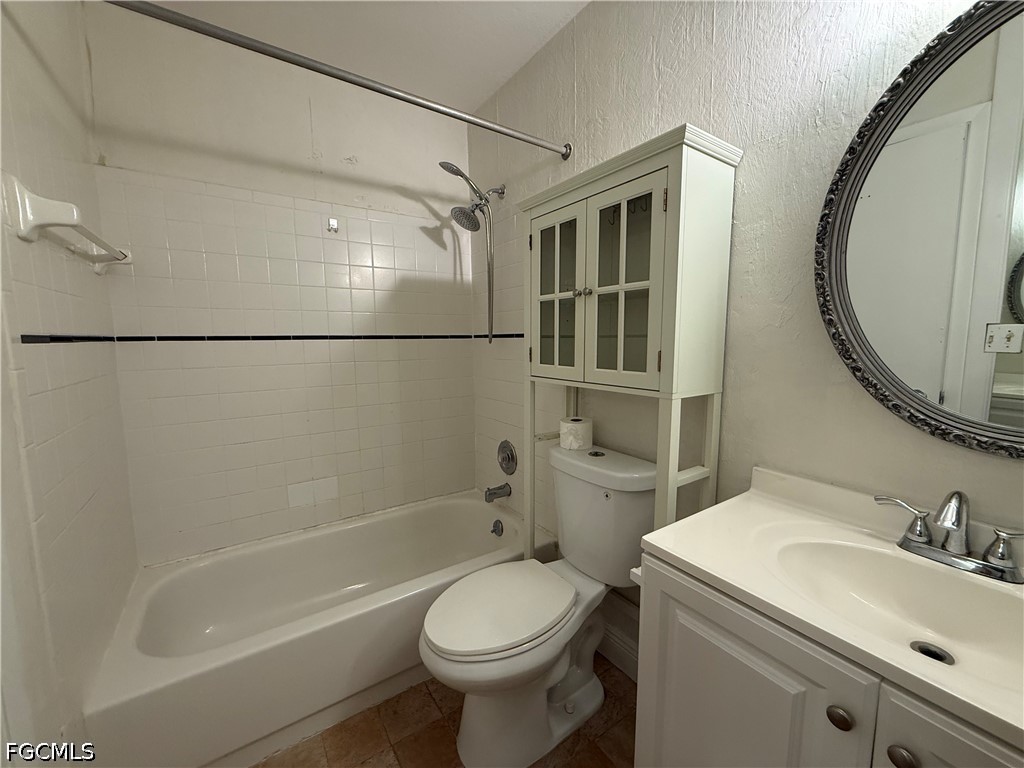 3257 Prince Edward Island CIR 3
