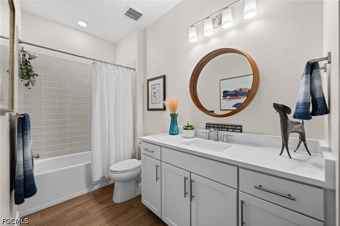 19025 Aqua Shore DR