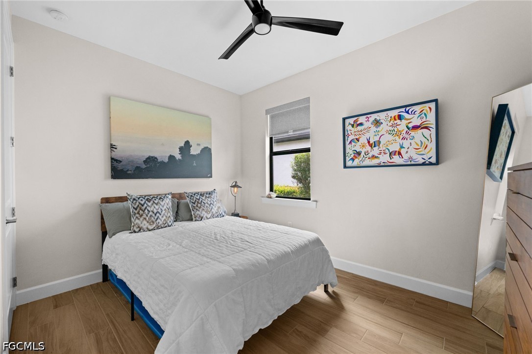 19025 Aqua Shore DR