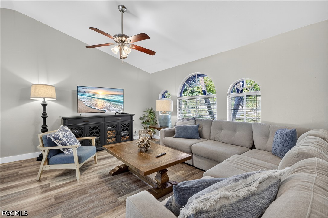1333 SW 1st PL