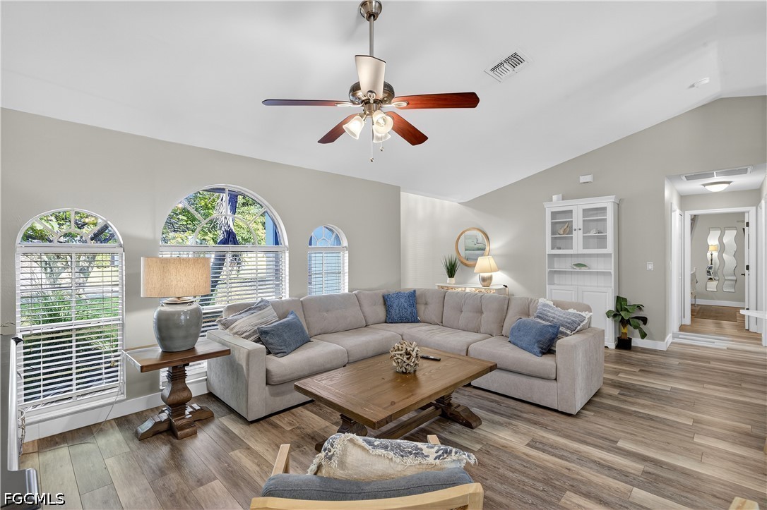 1333 SW 1st PL