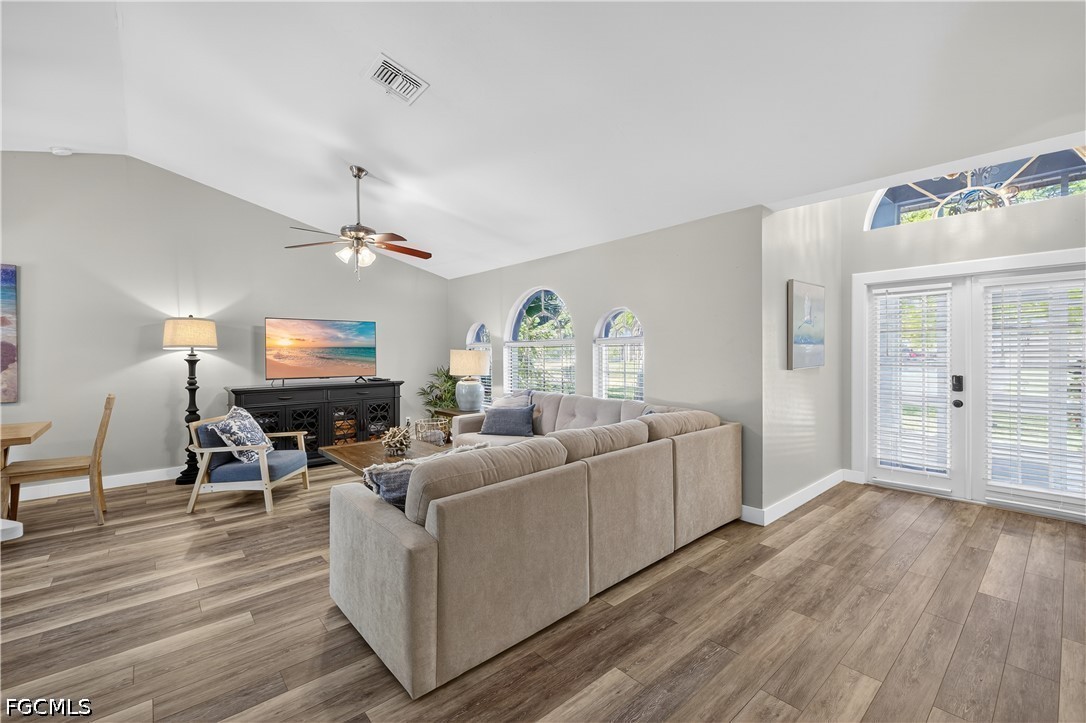 1333 SW 1st PL