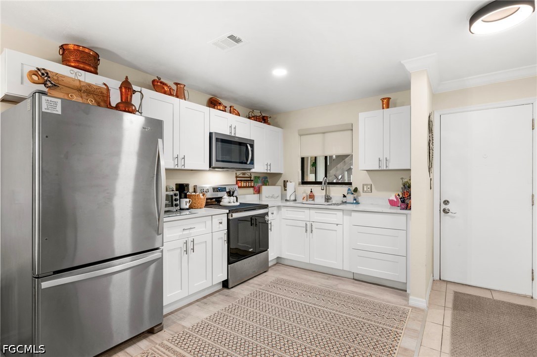1051 Palm AVE 112