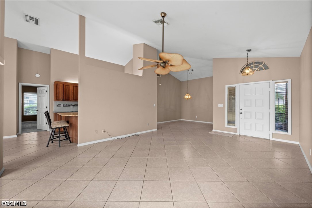 13648 Admiral CT