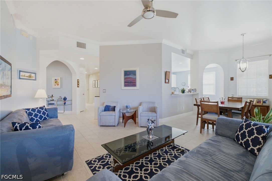 5111 W Hyde Park CT 101