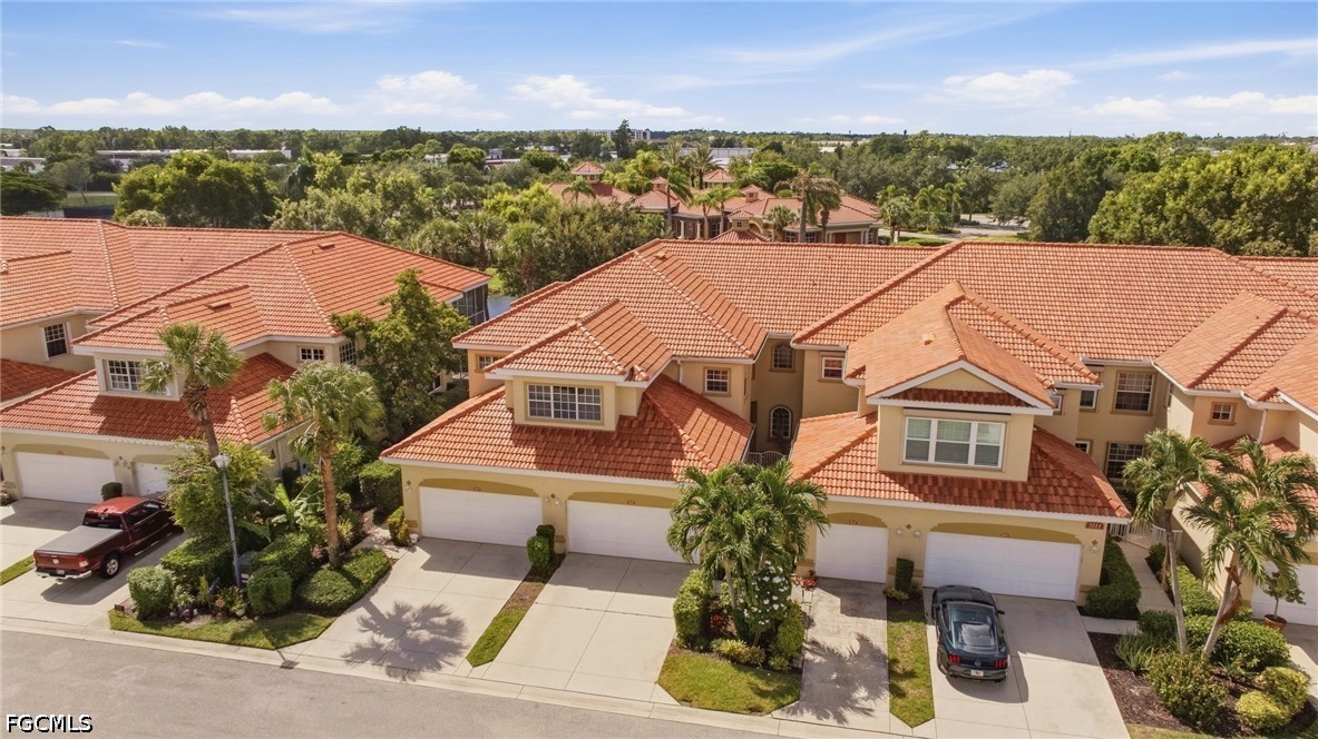 5111 W Hyde Park CT 101