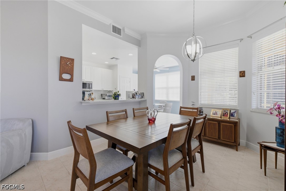 5111 W Hyde Park CT 101