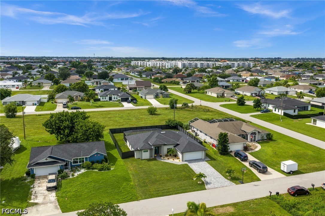 322 NW 5th ST