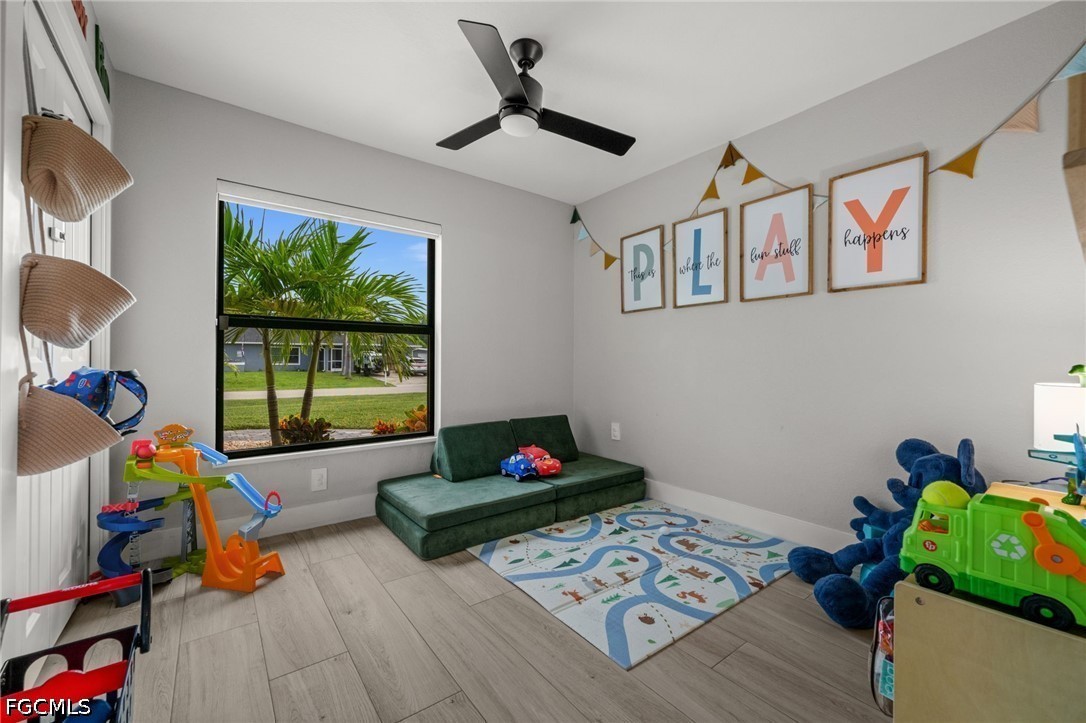 322 NW 5th ST