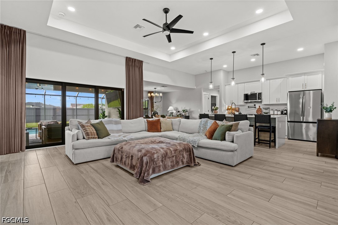 322 NW 5th ST