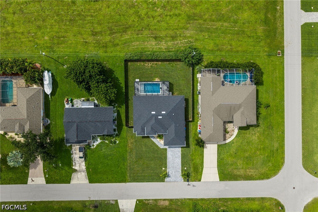 322 NW 5th ST