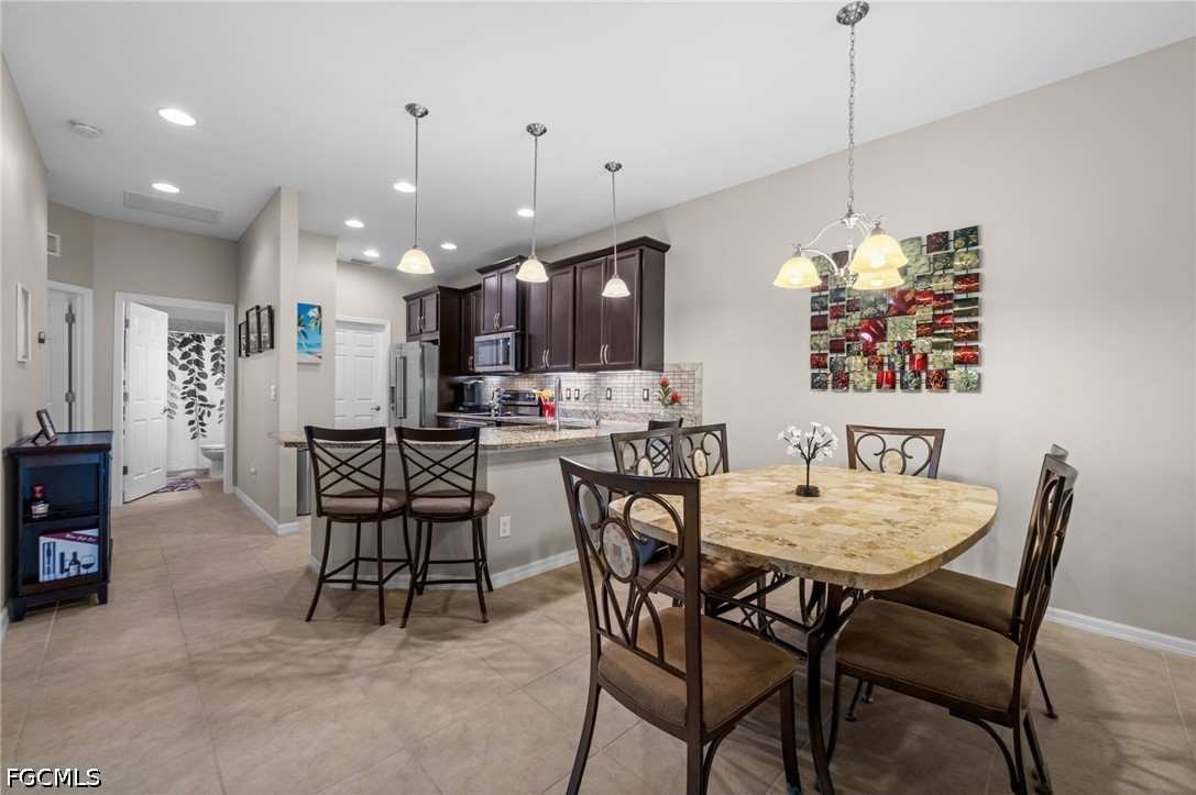 3105 Redstone CIR