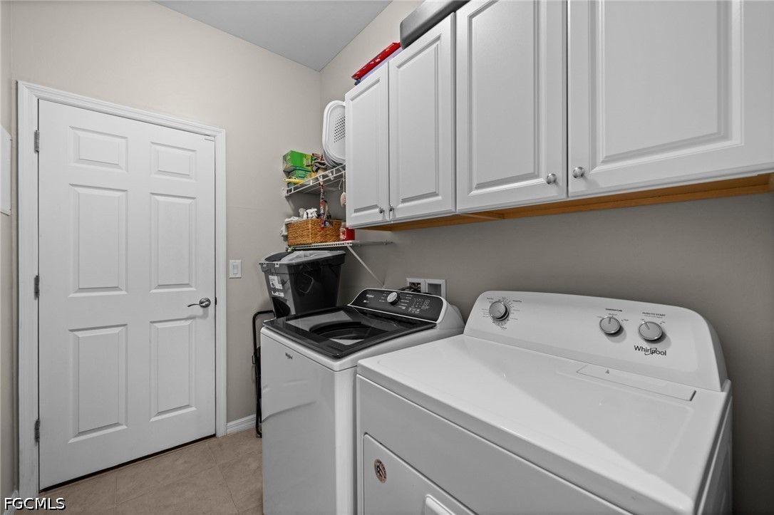 3105 Redstone CIR