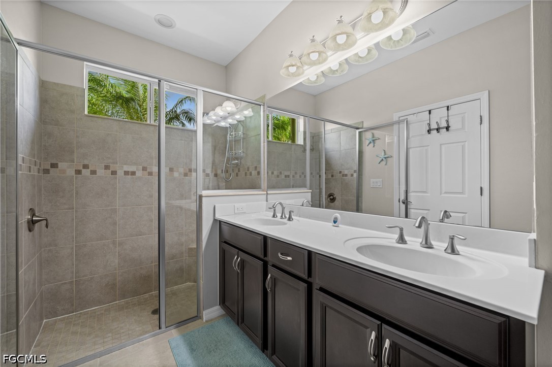 3105 Redstone CIR