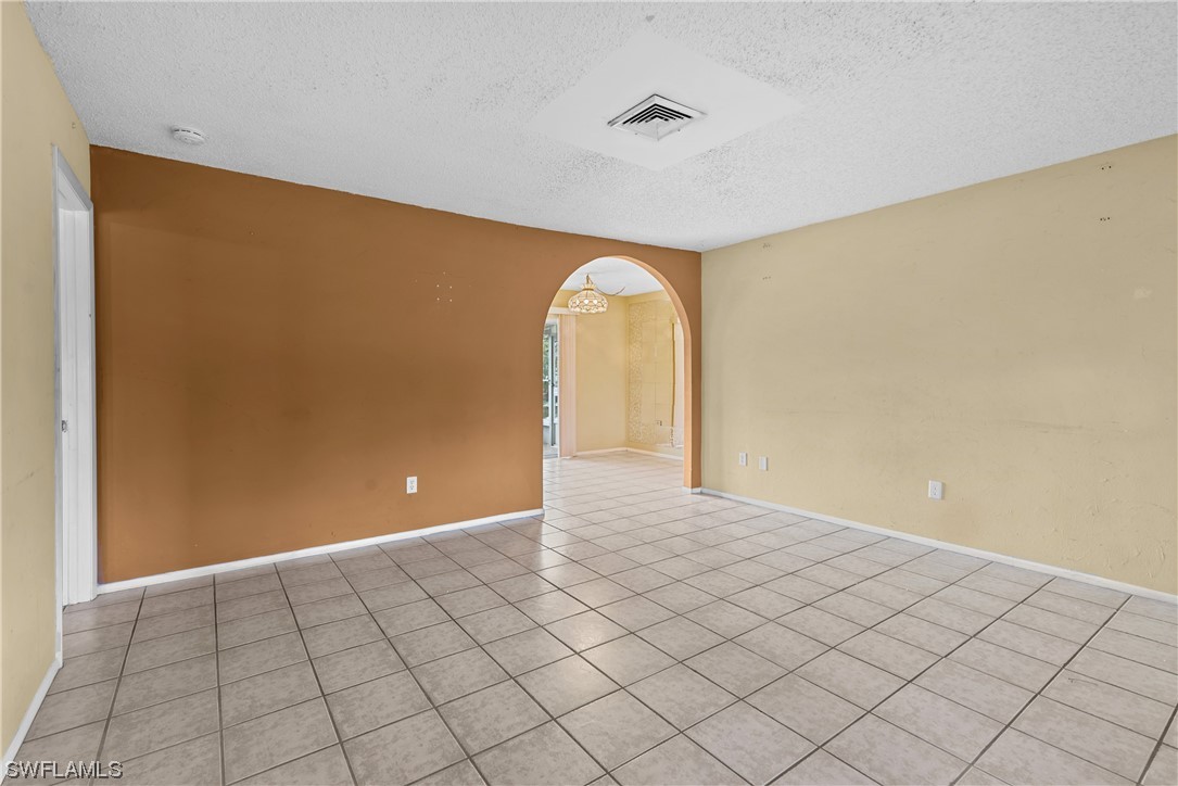 3952 Northside Circle