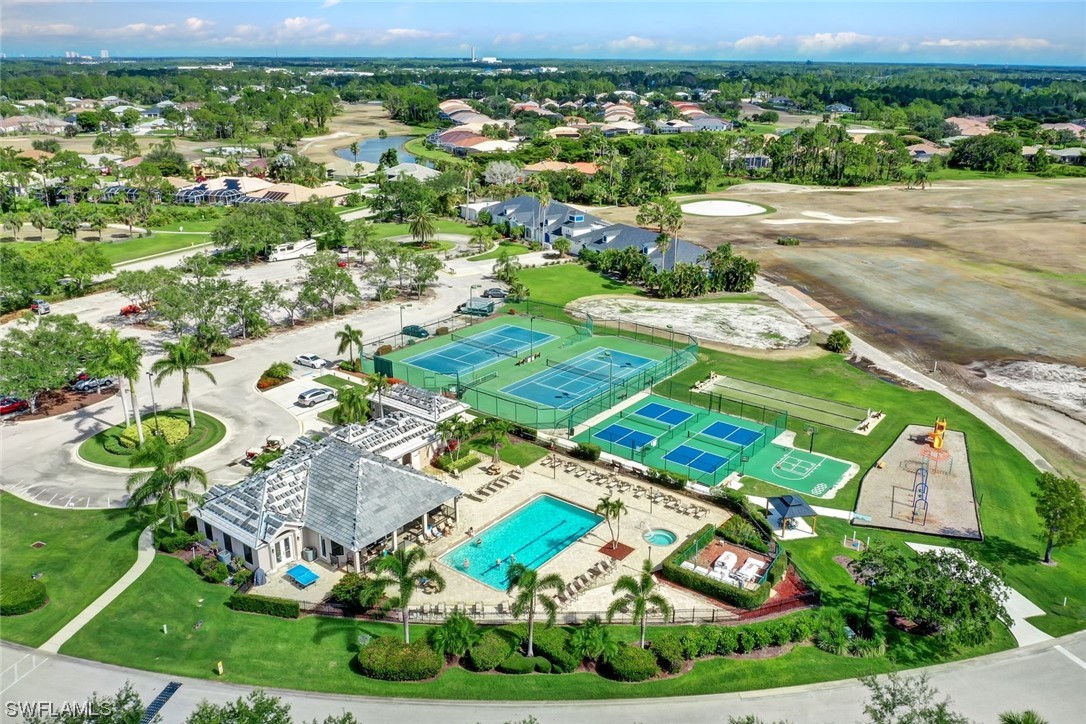 2242 Oxford Ridge CIR