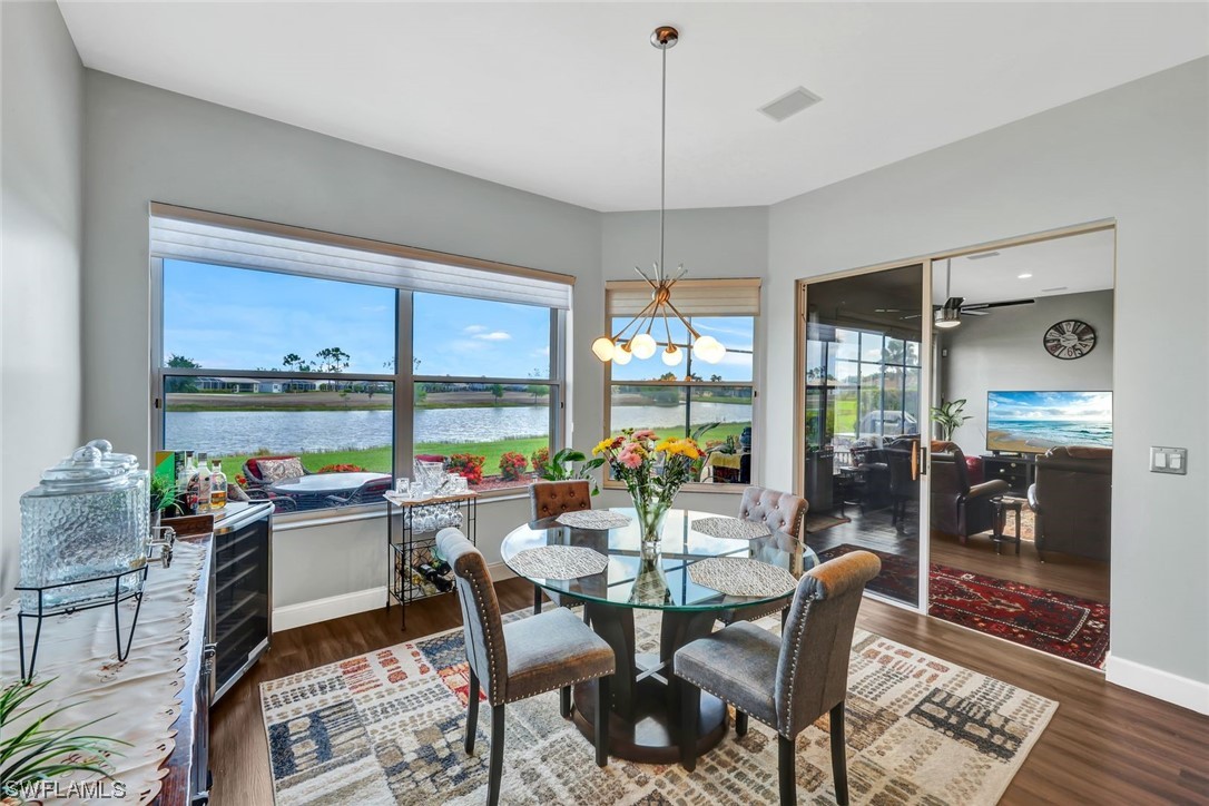 2242 Oxford Ridge CIR