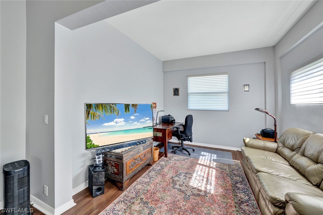 2242 Oxford Ridge CIR