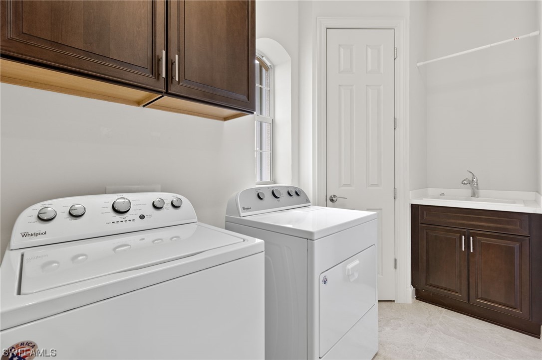 10201 Glastonbury Circle Unit: 202