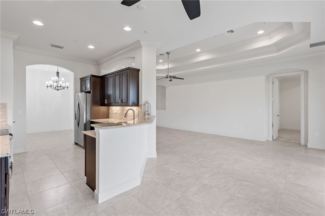 10201 Glastonbury Circle Unit: 202