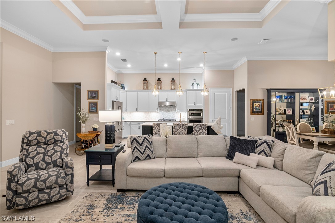 19024 Marquesa DR W