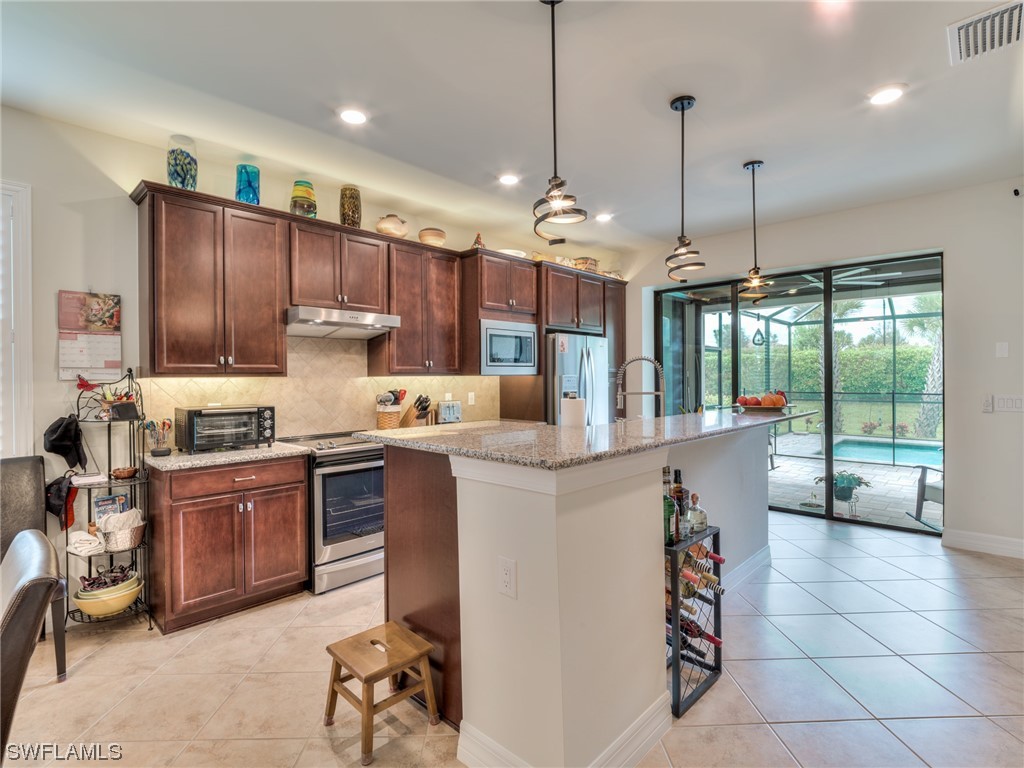 12051 Westmoreland WAY