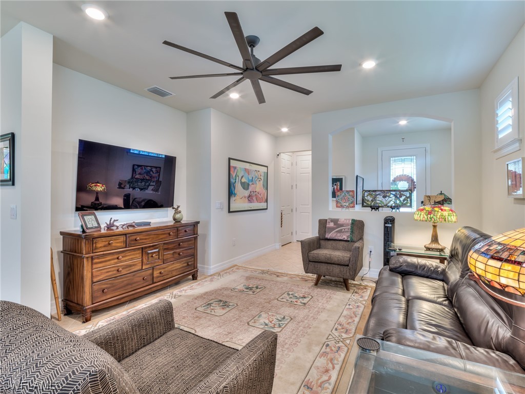 12051 Westmoreland WAY