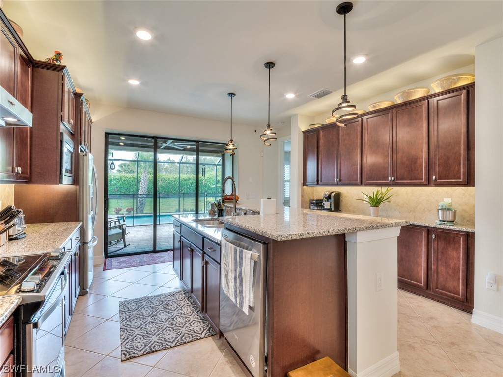 12051 Westmoreland WAY