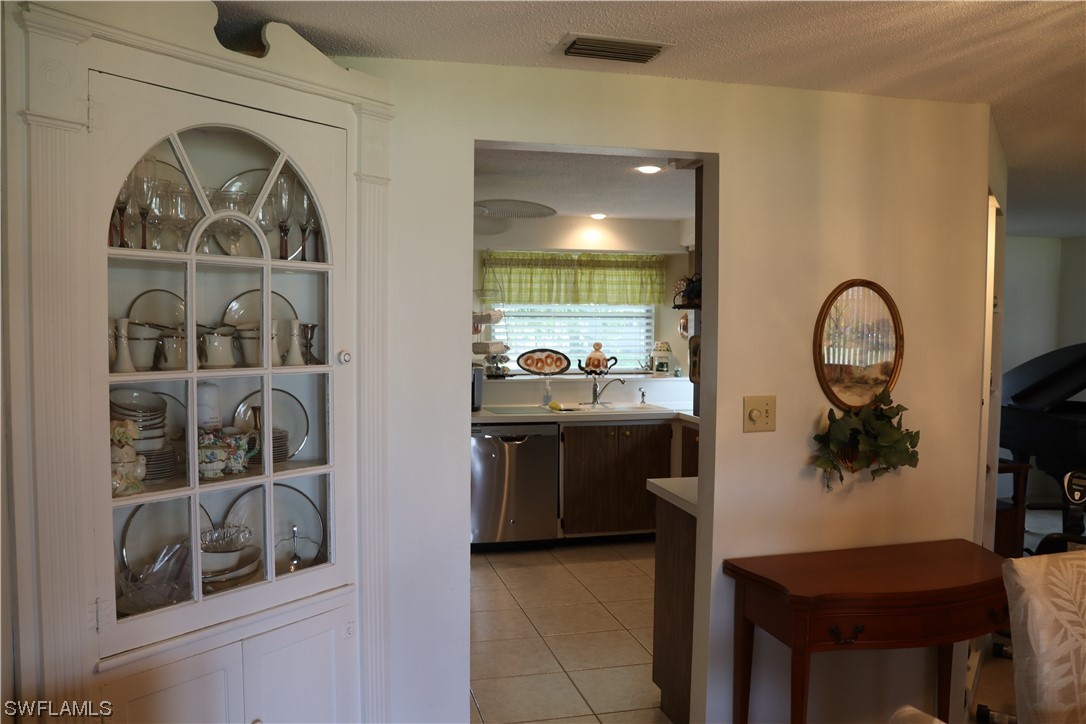 22112 Bronxville AVE