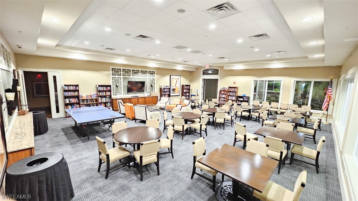 11477 Tiverton TRCE