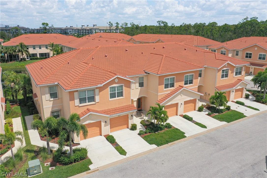 8879 Via Isola Court