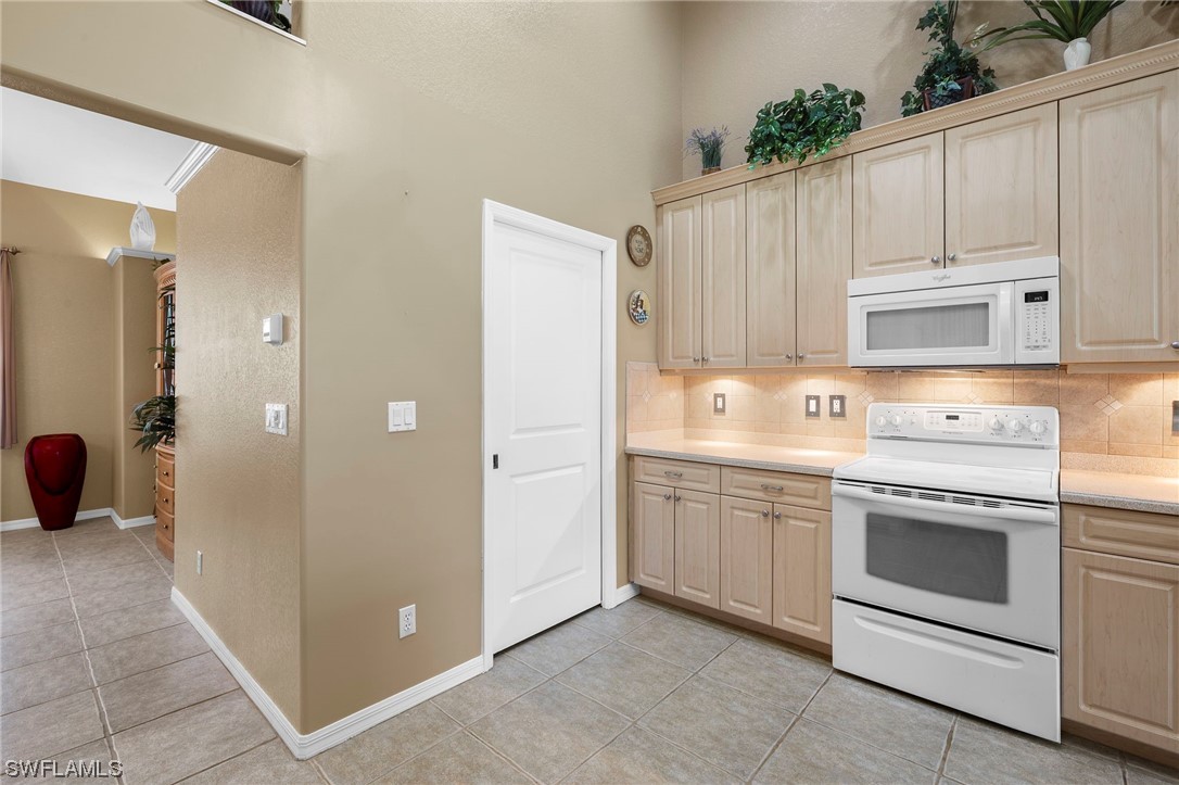 4428 Country Club Boulevard