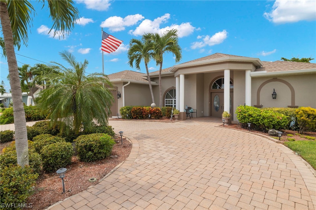 4428 Country Club Boulevard