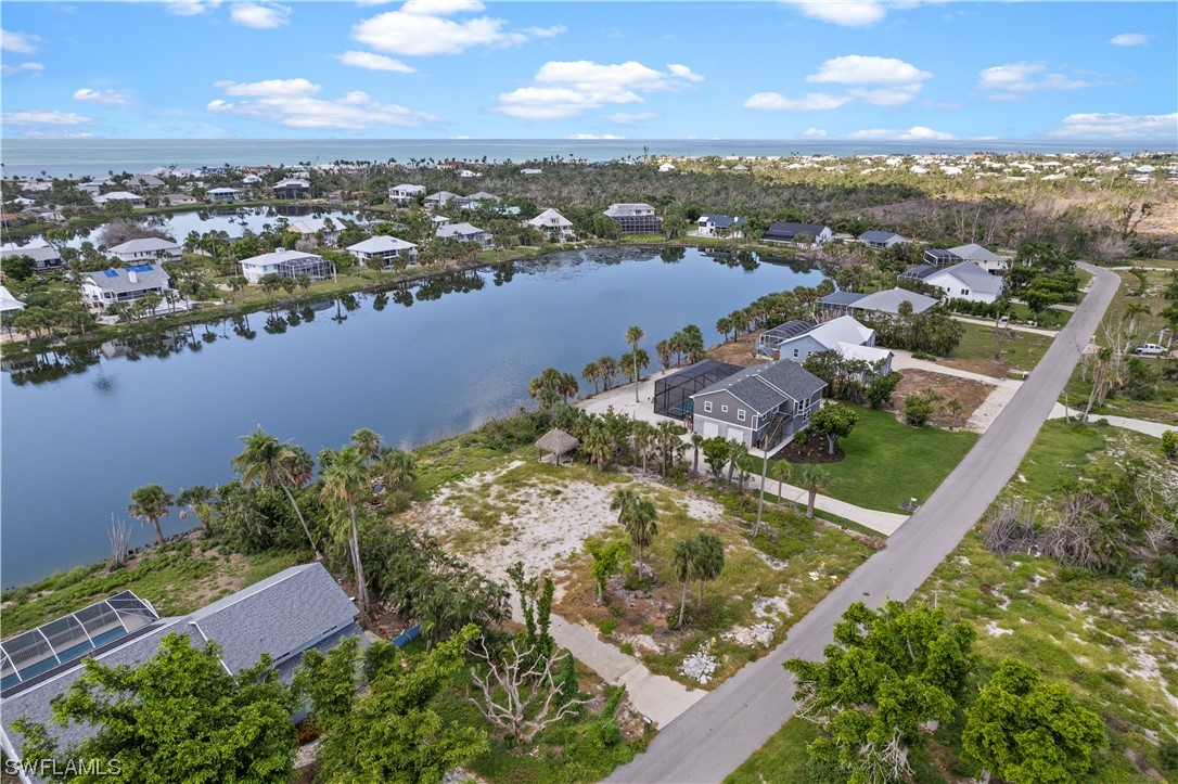 565 Lake Murex Circle