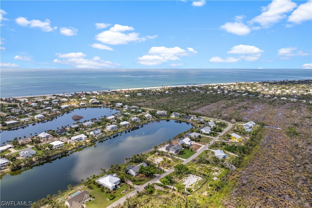 565 Lake Murex Circle
