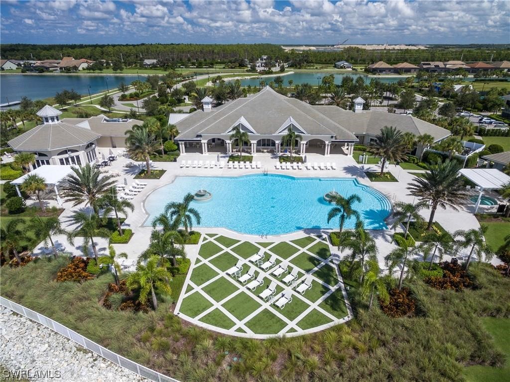 14370 Pine Hollow DR